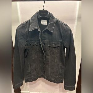 NWOT Faded black jean jacket (MTall)